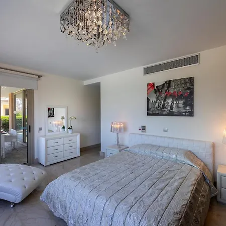 Villa Galene Beachfront